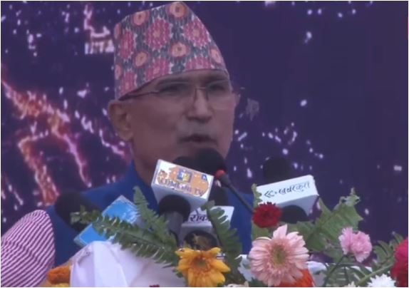 माधव नेपाललाई विष्णु पौडेलको प्रश्न- कांग्रेसको पछि लागेर वामपन्थी भन्न मिल्छ ?